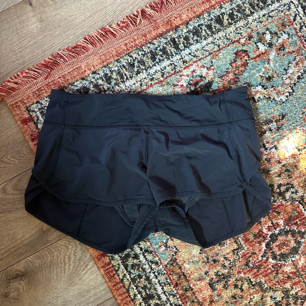 Black lululemon run shorts 8